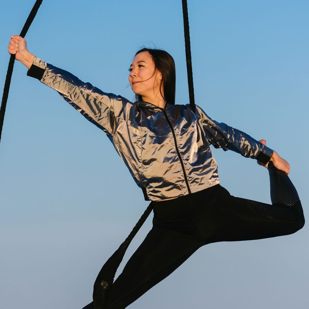 Zyia Silver Galaxy Jacket - Picture 1 of 4